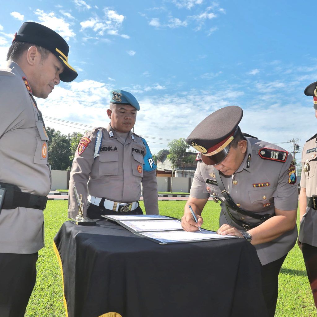 Sertijab Perwira, Polres Blitar Komitmen Tingkatkan Kinerja Pelayanan Publik