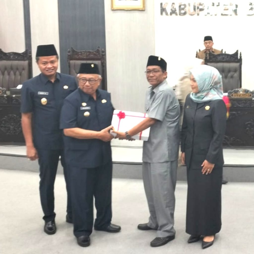 DPRD Kabupaten Blitar Sampaikan Ranperda Pertanggungjawaban Pelaksanaan APBD 2024