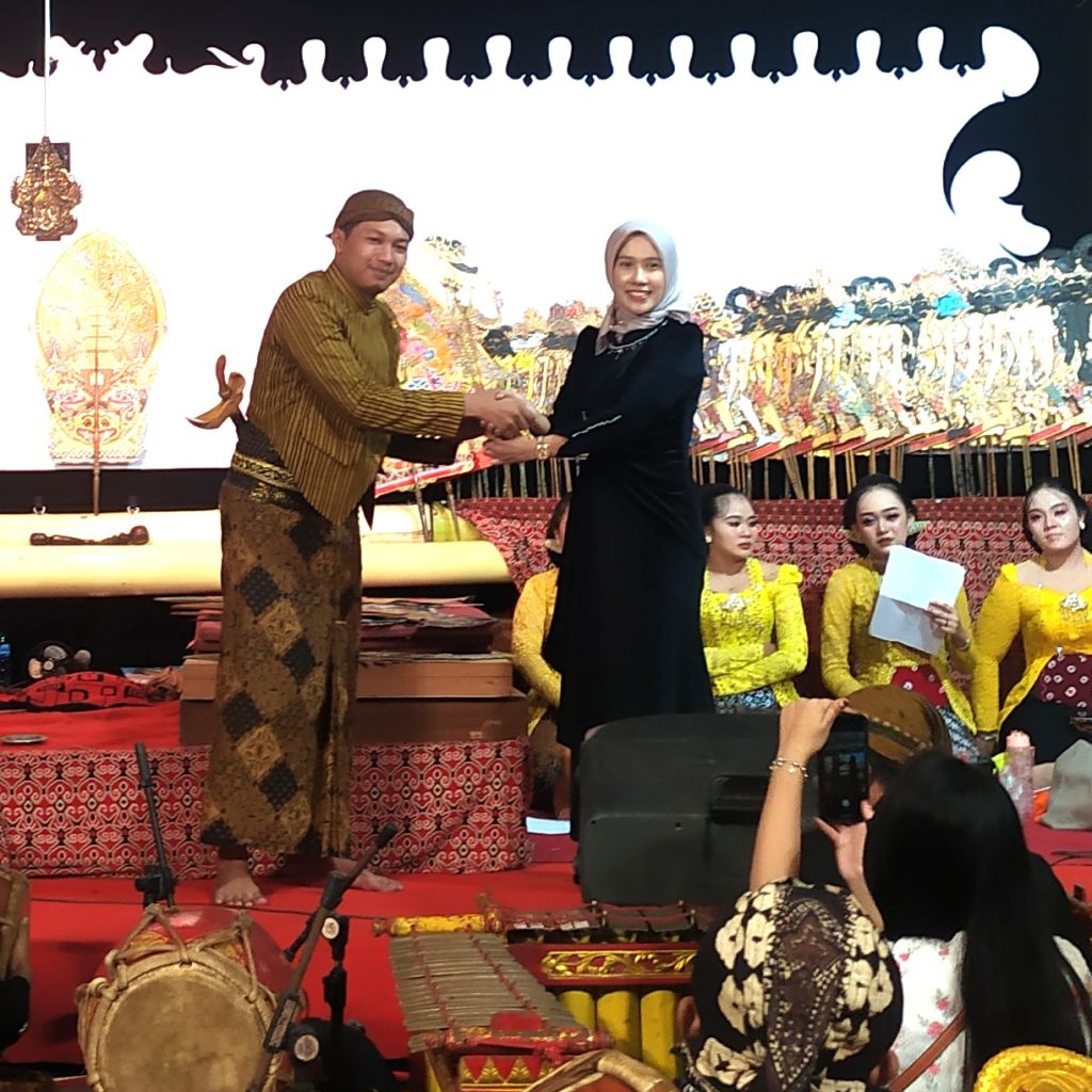 Nguri-nguri Budaya, Desa Wonorejo Blitar Gelar Wayang Kulit Semalam Suntuk dengan Lakon Srikandi Dadi Ratu