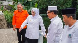 Gubernur Khofifah Targetkan Rekonstruksi Jembatan Penghubung di Pesantren Zainul Hasan Genggong Probolinggo Tuntas Agustus