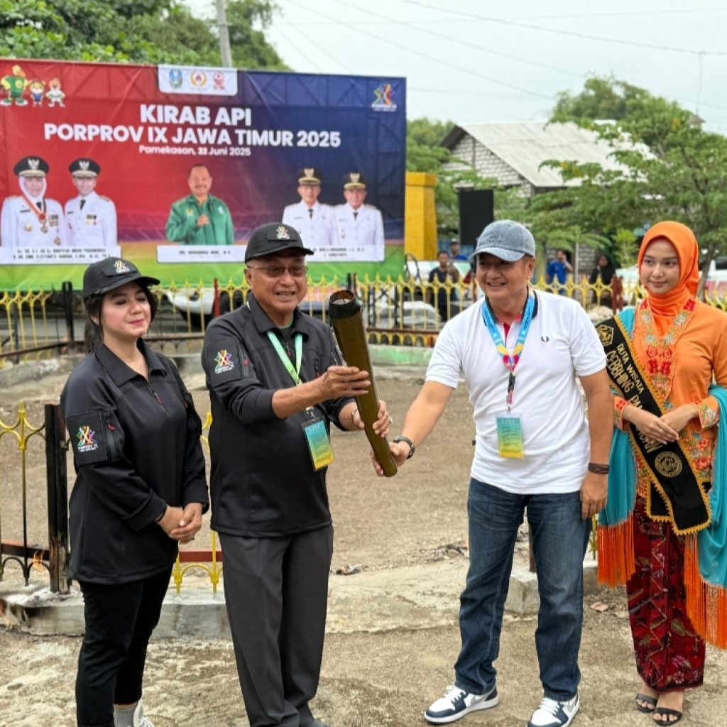 Obor Porprov Jatim IX 2025 Dikirab dari Pamekasan