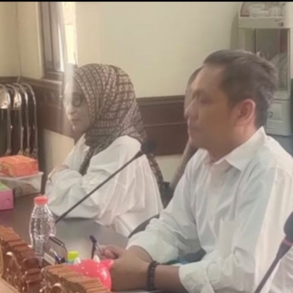 DPRD Surabaya Gelar Rakor dan Serahkan Santunan BPJS Ketenagakerjaan kepada Ahli Waris