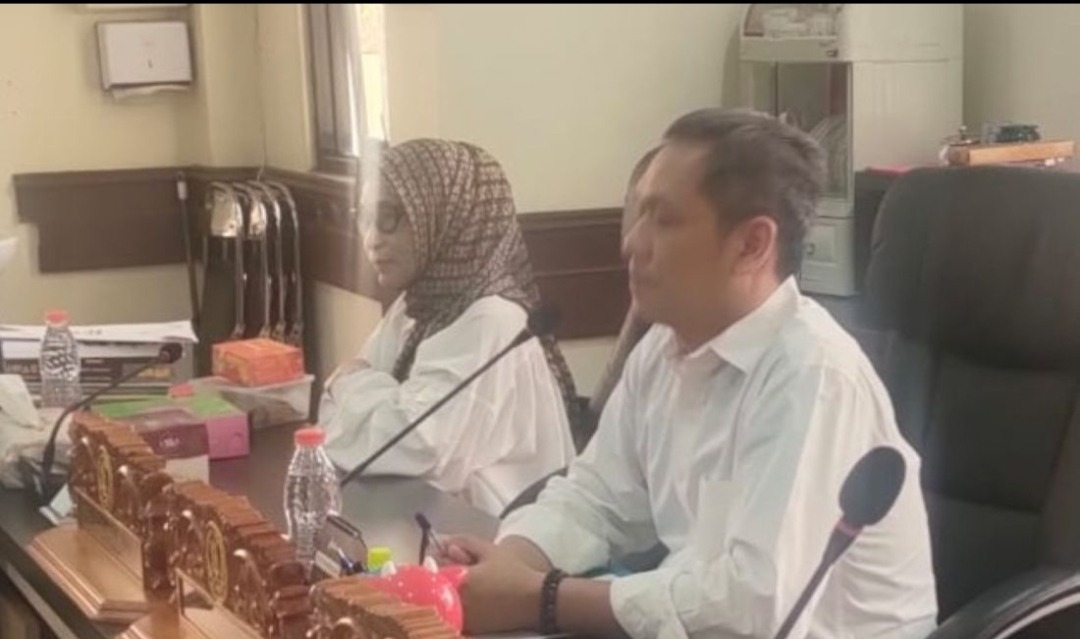 DPRD Surabaya Gelar Rakor dan Serahkan Santunan BPJS Ketenagakerjaan kepada Ahli Waris