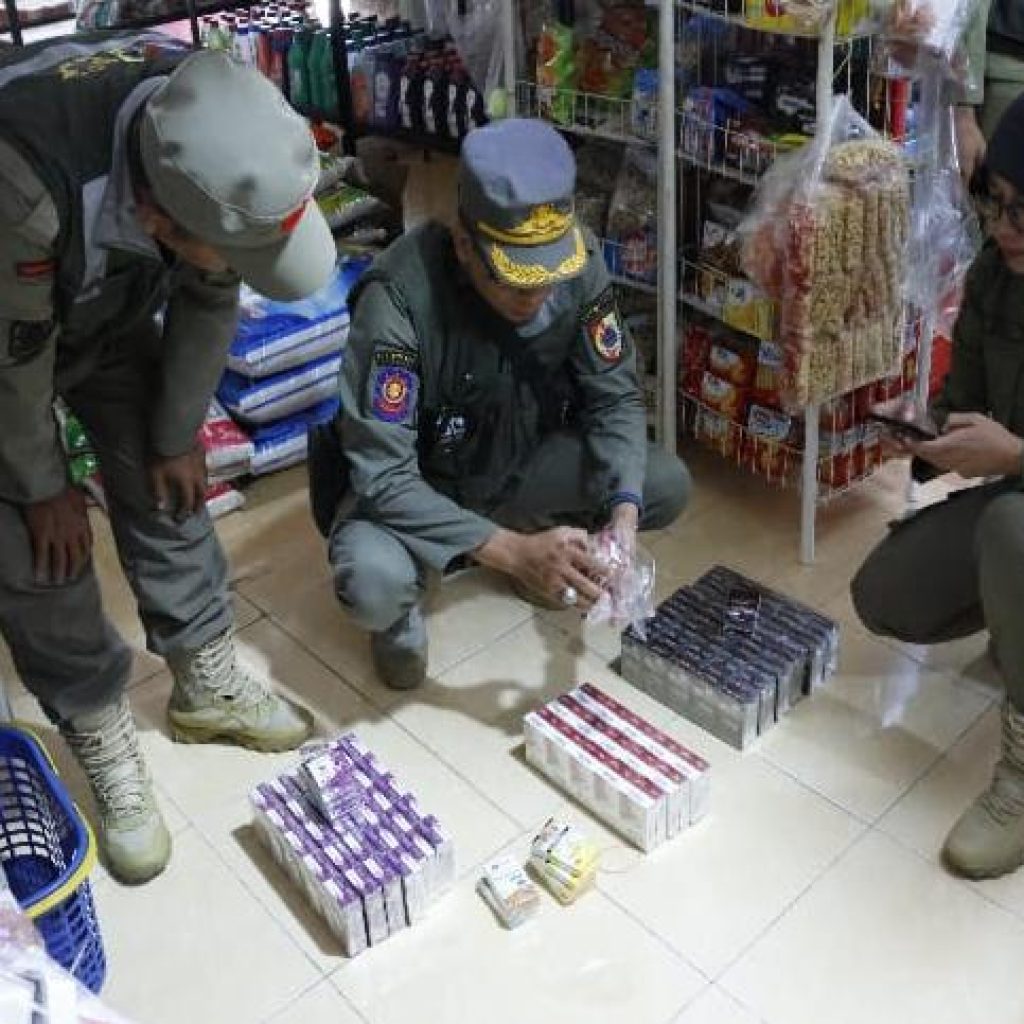 Jember Perang Terhadap Peredaran Rokok Ilegal,10.396 Batang Rokok Ilegal di Amankan