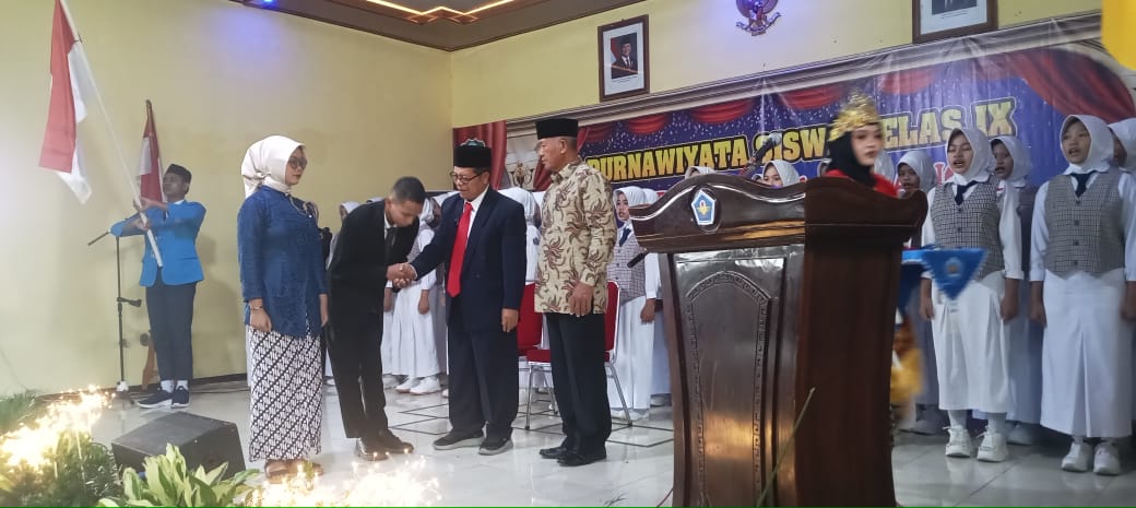 SMPN 1 Parang Gelar Purna Wiyata Siswa Klas IX
