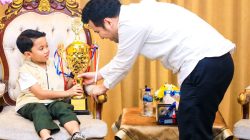 Bocah Ajaib Usia 7 Tahun Asal Bojonegoro Juara Dunia Olimpiade Matematika