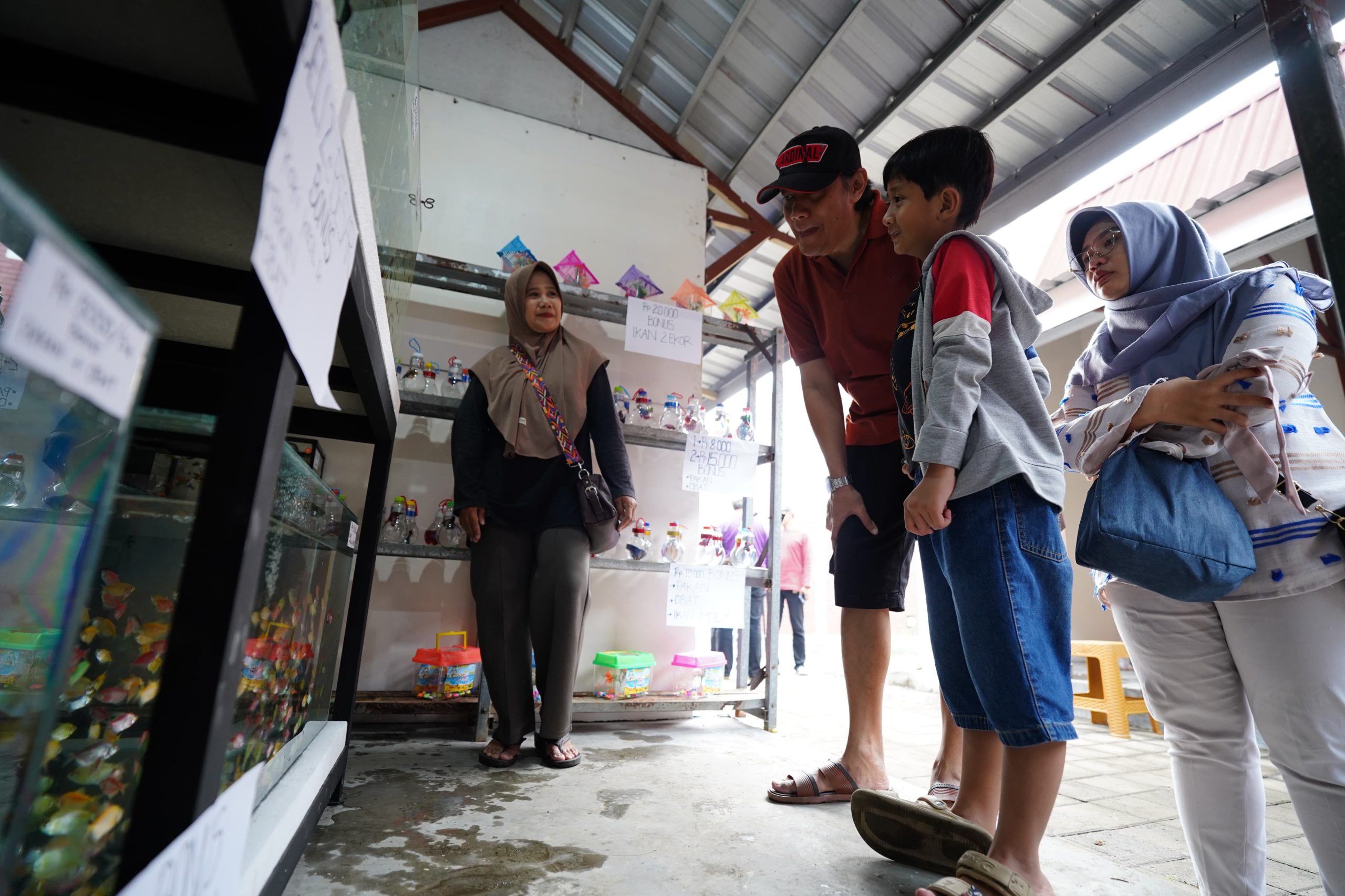Lapak Terisi, Sentra PKL Gumul Jadi Magnet Baru Ekonomi Rakyat