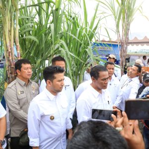 Plt. Gubernur Emil Dardak Klaim Jatim Sumbang 55 % Produksi Gula Nasional