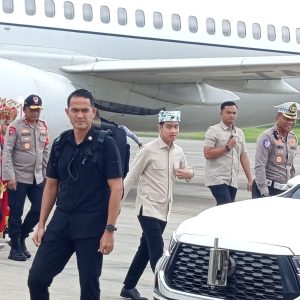 Kunjungan Gibran di Banyuwangi Turun ke Ladang, Pasar, dan Pesantren