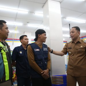 Potensi Kebocoran Parkir di Surabaya Sangat Besar, Eri Lakukan Evaluasi Potensi Kebocoran Parkir di Surabaya Sangat Besar, Eri Lakukan Evaluasi