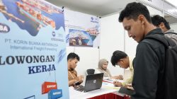 38 Ribu Warga Surabaya Gunakan Aplikasi ASSIK untuk Cari Kerja