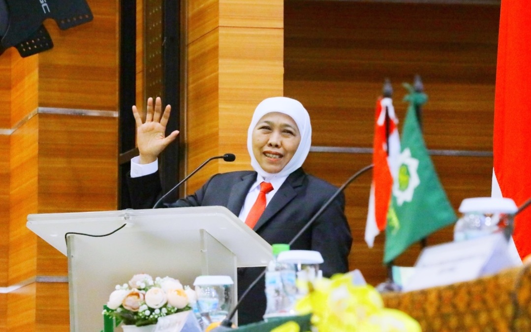 Tiga Penerima Beasiswa Pemprov Jatim Raih Gelar Doktor dari UINSA, Ini Harapan Gubernur Khofifah