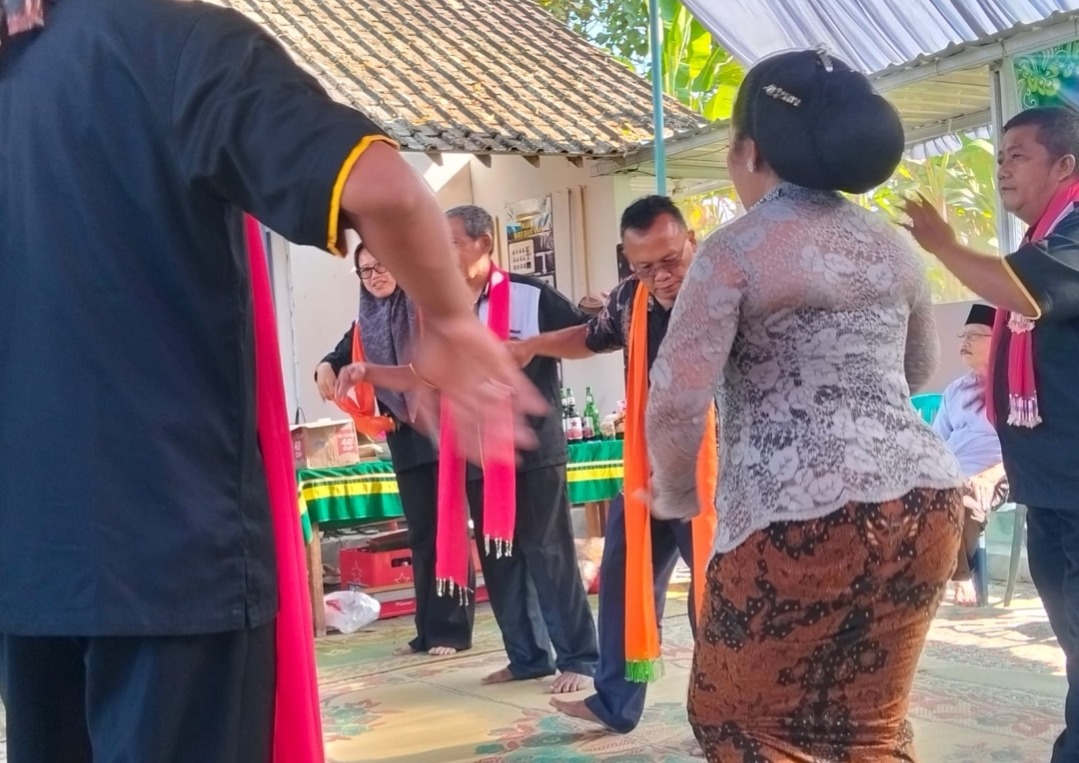 Nguri Nguri Tradisi Desa Bogem Gelar Bersih Desa