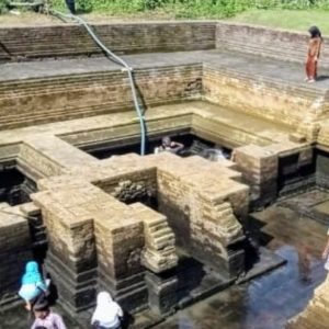 Pertirtaan Dewi Sri Simbatan Diyakini Peninggalan Kerajaan Mataram Kuno Abad 10 Masehi Pertirtaan Dewi Sri Simbatan Diyakini Peninggalan Kerajaan Mataram Kuno Abad 10 Masehi