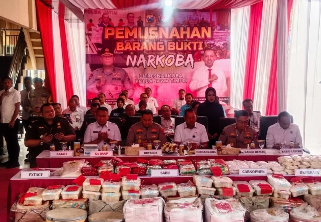 Perangi Narkoba, Polda Jatim Ungkap 3.022 Kasus, Sita Puluhan Kilogram Sabu dan Jutaan Pil Haram