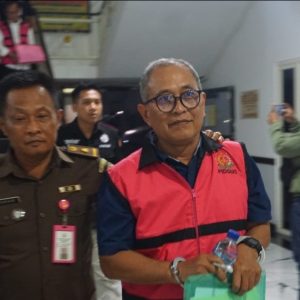Empat Mantan Kadis di Sidoarjo Jadi Tersangka Kasus Korupsi Rusunawa Tambaksawah Empat Mantan Kadis di Sidoarjo Jadi Tersangka Kasus Korupsi Rusunawa Tambaksawah