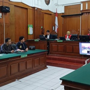 Tabloid Nyata vs Jawapos: Pertarungan Kepemilikan di Pengadilan Negeri Surabaya Tabloid Nyata vs Jawapos: Pertarungan Kepemilikan di Pengadilan Negeri Surabaya