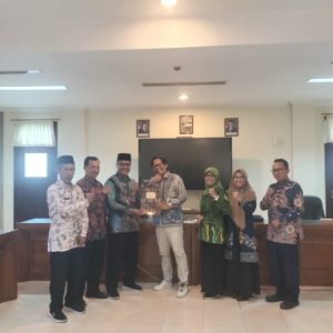Bahas Isu Isu Pendidikan, Dewan Pendidikan Magetan Audiensi dengan Komisi A DPRD Magetan Bahas Isu Isu Pendidikan, Dewan Pendidikan Magetan Audiensi dengan Komisi A DPRD Magetan