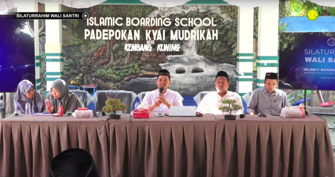 IBS PKMKK Pamekasan Gelar Silaturahmi: Ratusan Wali Santri Hadir, Tekankan Etika dan Disiplin dalam Menuntut Ilmu