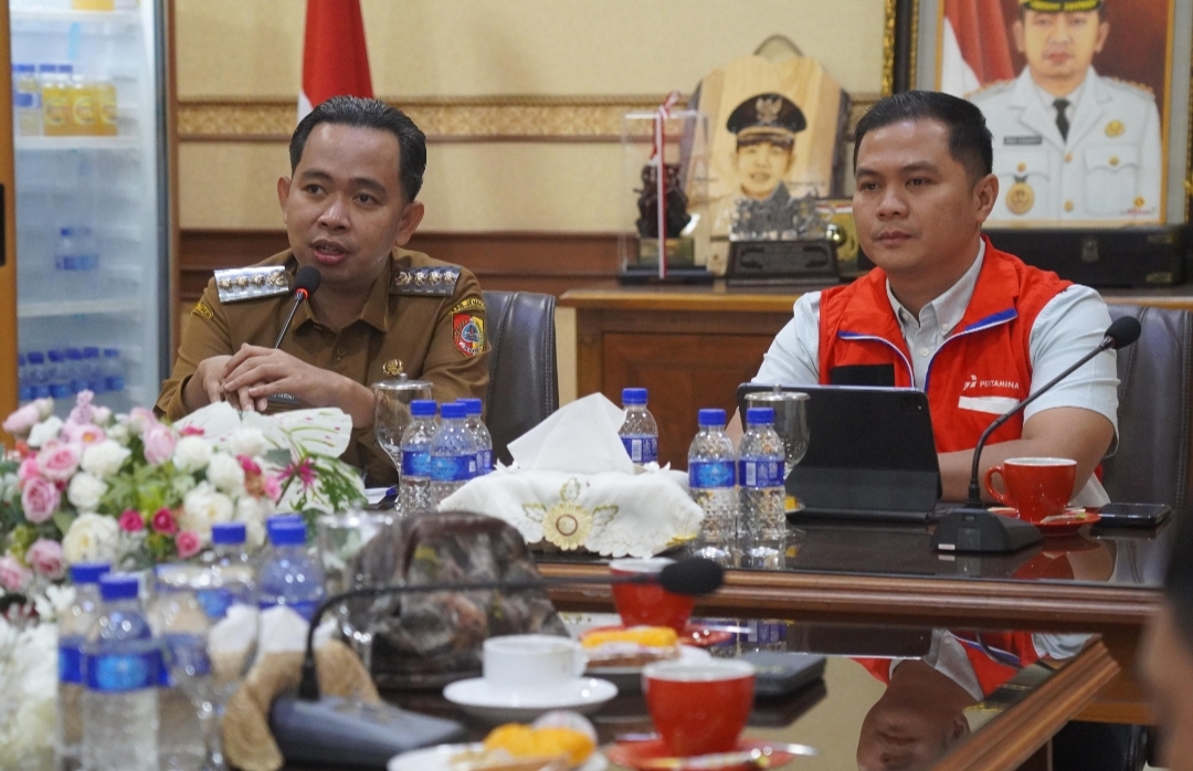 Bupati Fawait Pimpin Rakor dengan Pertamina, Kelangkaan BBM di Jember Mulai Berkurang