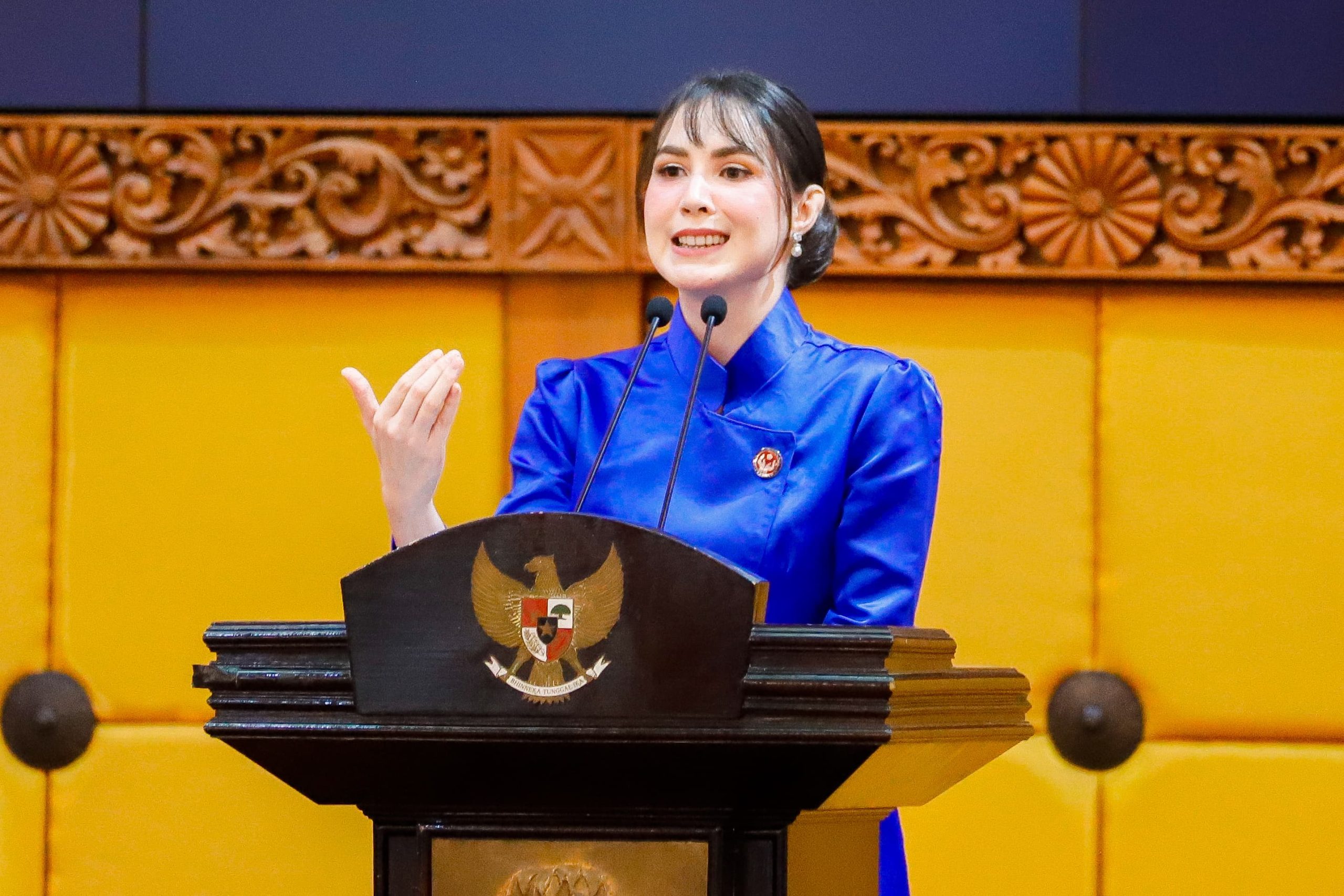 Istri Wagub Jatim Arumi Bachsin Ajak Dekranasda Ayomi UKM