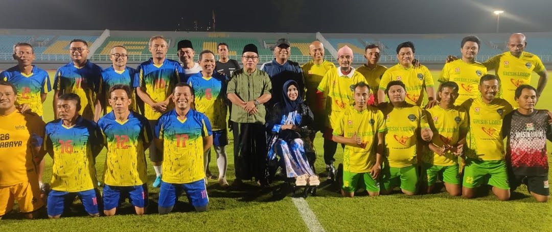 Gus Kautsar dan Wakil Bupati Sidoarjo Hadiri Sidoarjo Legend vs Gresik All Star