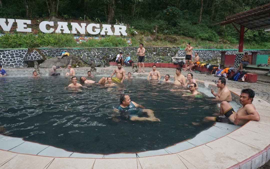 Penyumbang PAD Terbesar, Pemandian Air Panas Cangar Hadirkan Layanan VIP
