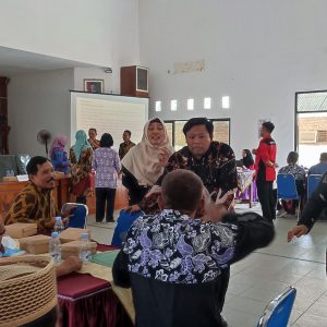 Angka Dispensasi Nikah Capai 26 Kasus, Satgas PPA Kota Kediri Gelar FGD Cegah Pernikahan Anak Angka Dispensasi Nikah Capai 26 Kasus, Satgas PPA Kota Kediri Gelar FGD Cegah Pernikahan Anak