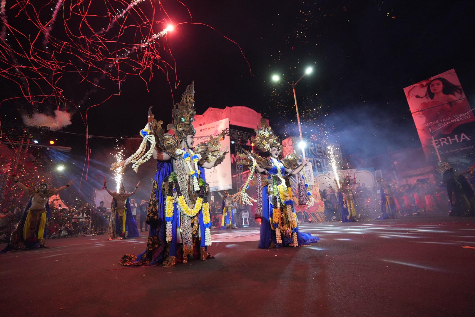 Apeksi Nite Carnival 2025 Tampilkan Romansa Panji Sekartaji, Gudang Garam Ajak Jaga Warisan Budaya