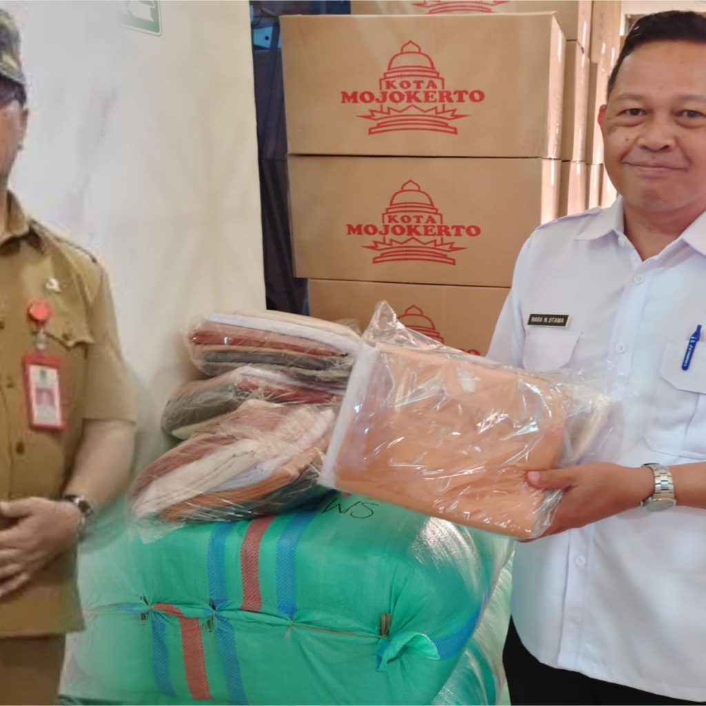 Disdikbud Kota Mojokerto Alokasikan Seragam Gratis Tiap Siswa dapat 3 Stel