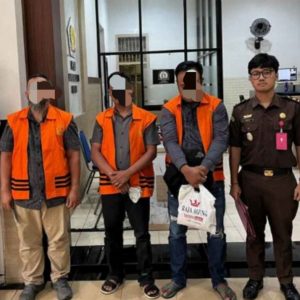 Main Mata Kredit Fiktif di Bank BUMN, Tiga Tersangka Diciduk Kejari Kabupaten Kediri Main Mata Kredit Fiktif di Bank BUMN, Tiga Tersangka Diciduk Kejari Kabupaten Kediri