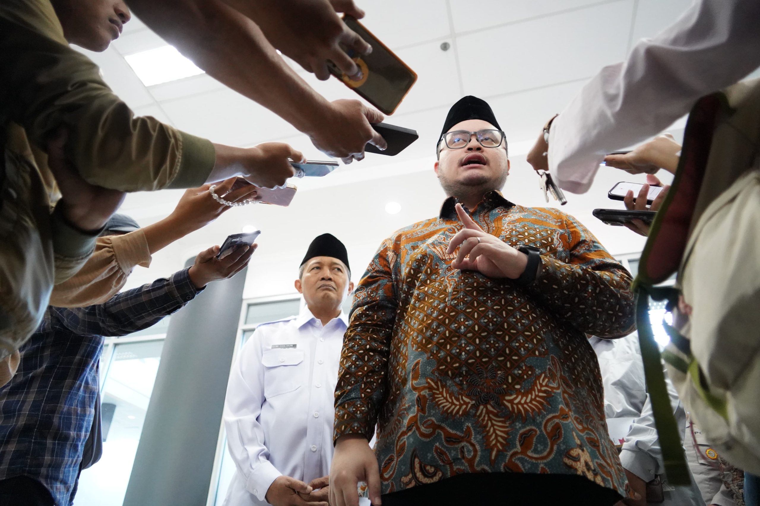 Bupati Kediri Perintahkan Satpol PP Tertibkan Miras Oplosan
