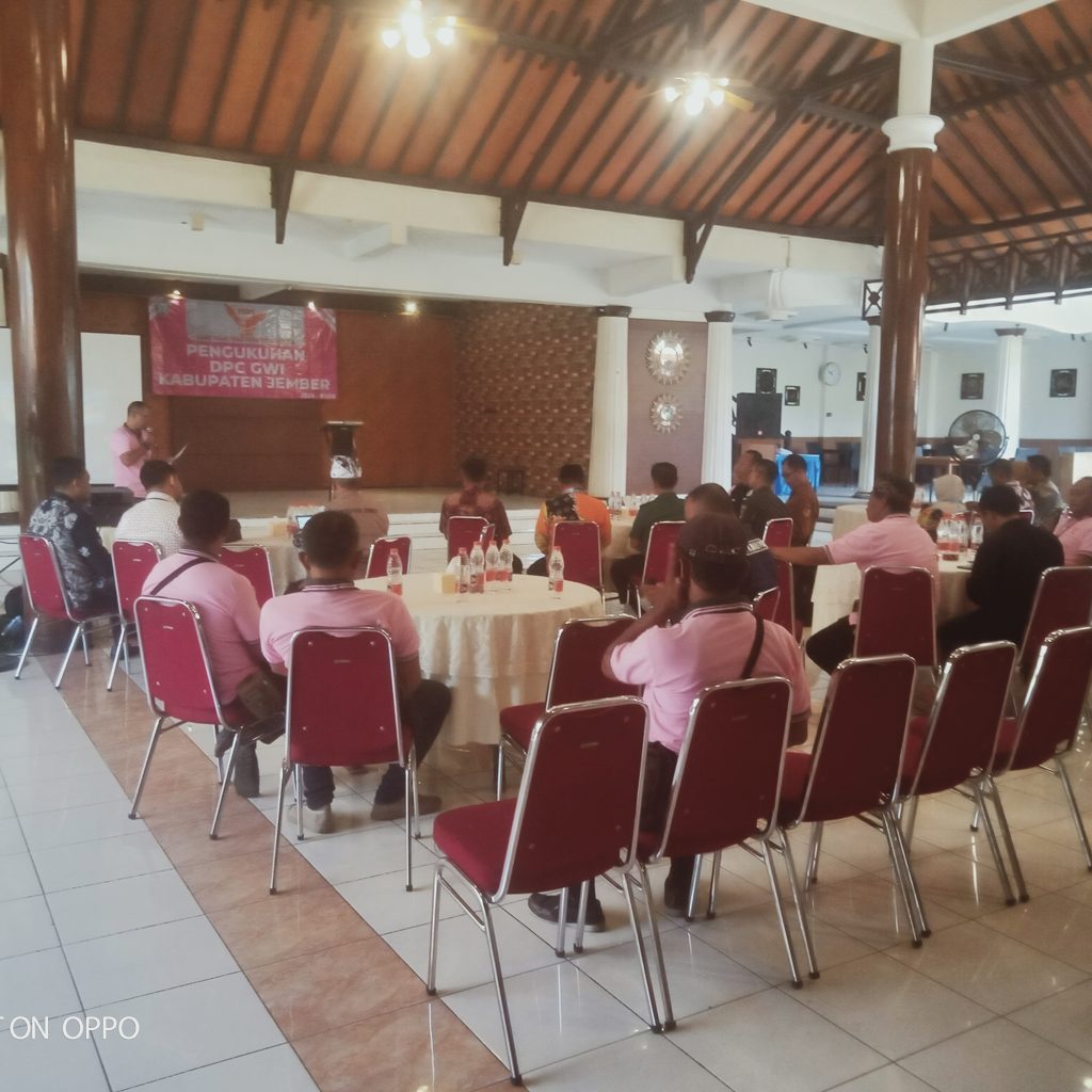 GWI Jember Dikukuhkan Kepala BPJS Ketenagakerjaan Jember Beri Ucapan Selamat.