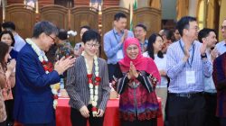 Gubernur Khofifah Terima Dubes Singapura dan 31 Pimpinan Institusi Bahas Pendidikan, Investasi dan Inovasi Global