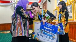 Raih 20 Emas di LKS Dikmen Nasional 2025, Khofifah: Bukti Pendidikan Vokasi Jatim Semakin Unggul