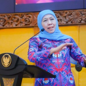Judi Online & Pinjol Ancaman Serius, Gubernur Jatim Ajak Perangkat Desa Aktif Edukasi