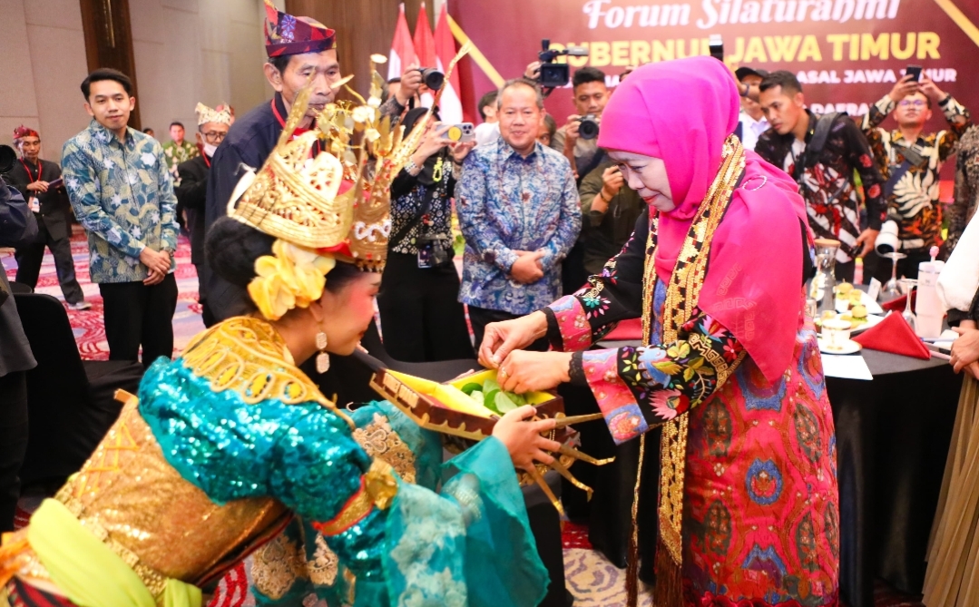 Temui Masyarakat Lampung Asal Jatim, Khofifah Tekankan Penguatan Pasar Antar Daerah