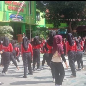Semangat Meriahkan HUT Ke 80 RI, SMKN 1 Magetan Selenggarakan Berbagai Perlombaan Semangat Meriahkan HUT Ke 80 RI, SMKN 1 Magetan Selenggarakan Berbagai Perlombaan