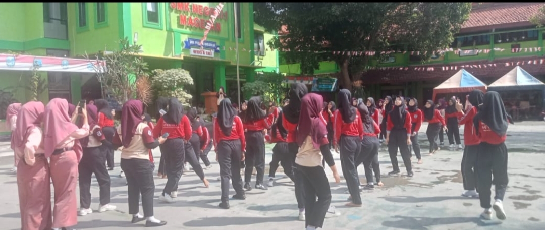 Semangat Meriahkan HUT Ke 80 RI, SMKN 1 Magetan Selenggarakan Berbagai Perlombaan