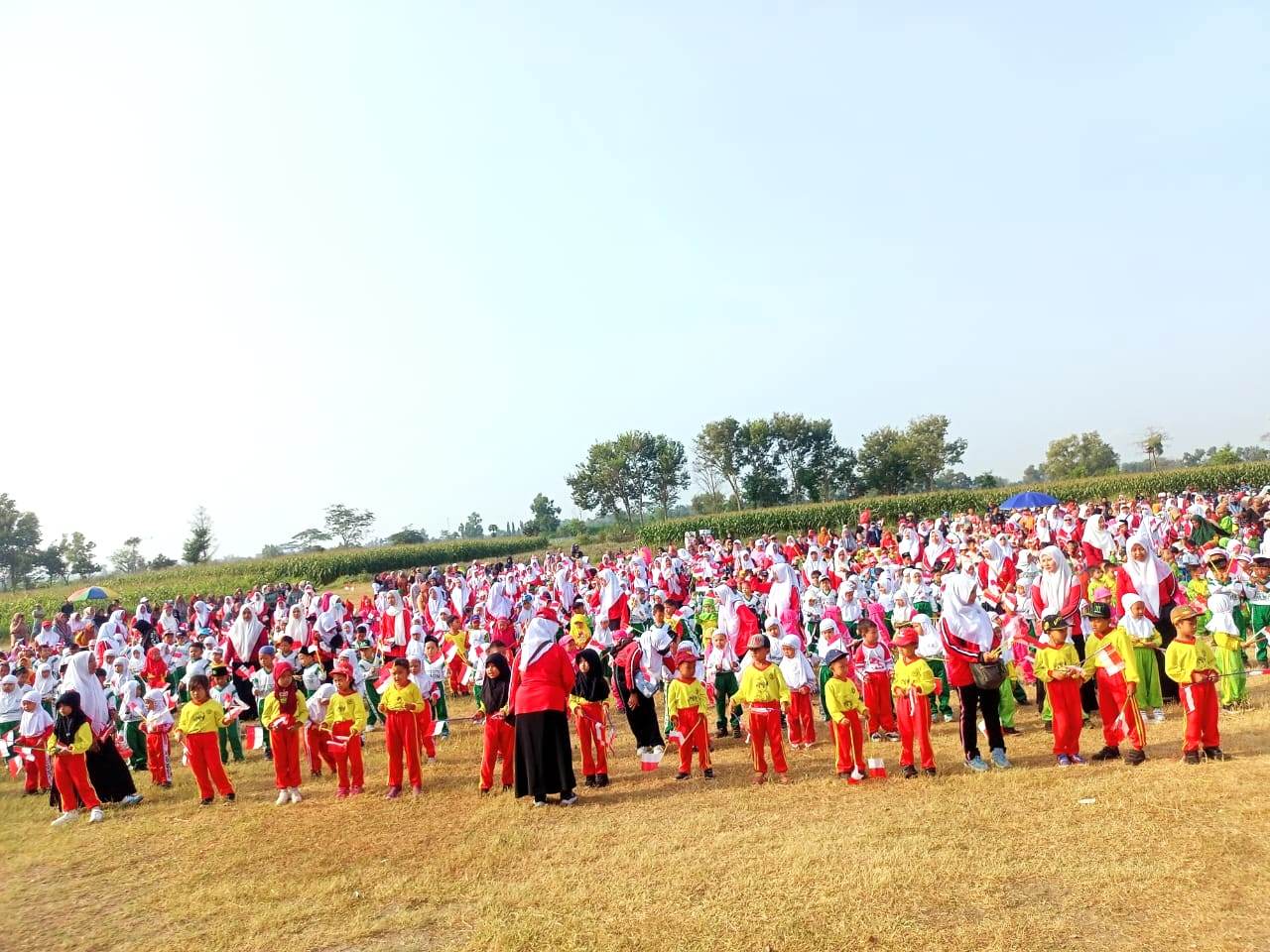 Semarak Kemerdekaan, Himpaudi dan IGTKI Blitar Gelar Acara Senam Bersama