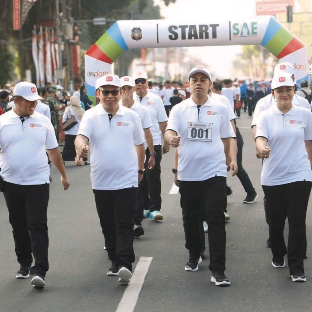 Rangkaian Kegiatan HUT RI Ke 80, Wali Kota Blitar Ikuti Lomba Baris-berbaris Antar Instansi