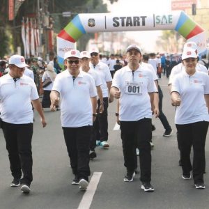 Rangkaian Kegiatan HUT RI Ke 80, Wali Kota Blitar Ikuti Lomba Baris-berbaris Antar Instansi