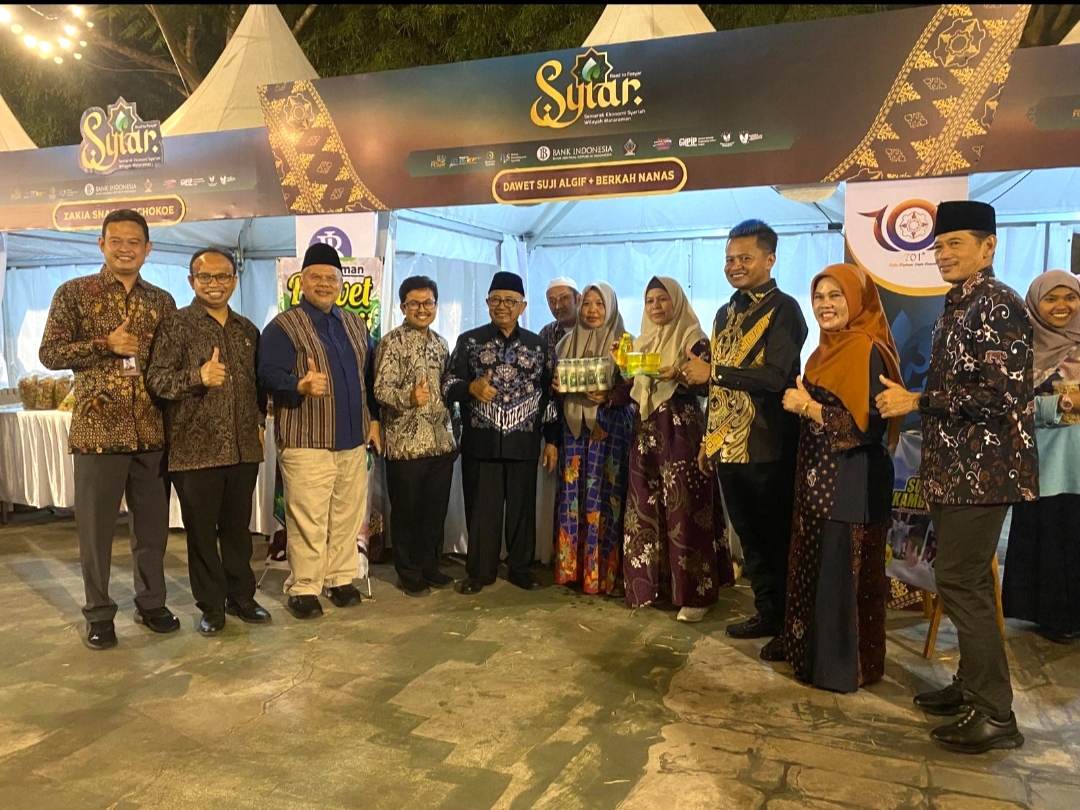 BI Perwakilan Kediri Road to Festival Ekonomi Syariah di Blitar