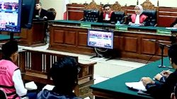 Berbelit, Hakim Ancam Saksi Korupsi Dam Kalibentak Blitar Sebagai Tersangka