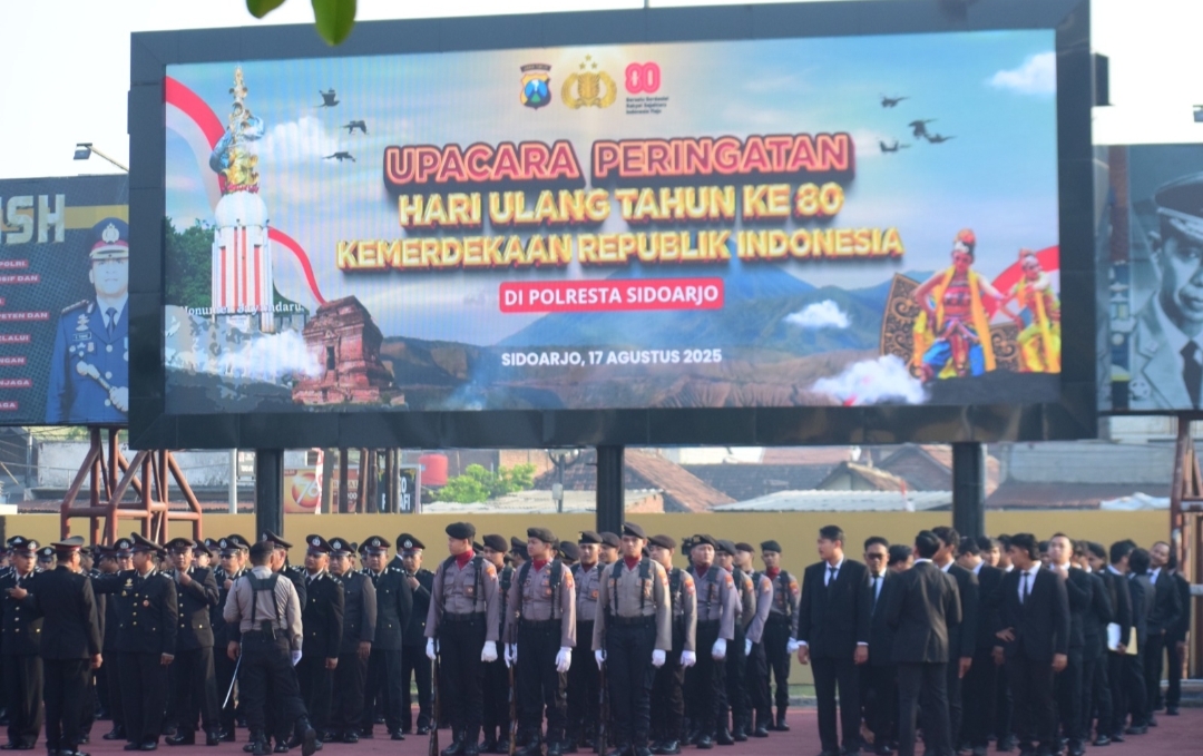 Polres Sidoarjo Gelar Upacara HUT Ke 80 Kemerdekaan RI Diikuti Anggota Polri dan PNS