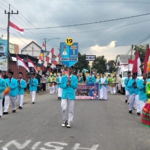 SMPN 1 Tampil Memukau Dalam Karnaval Peringatan HUT Ke 80 RI Kecamatan Kartoharjo