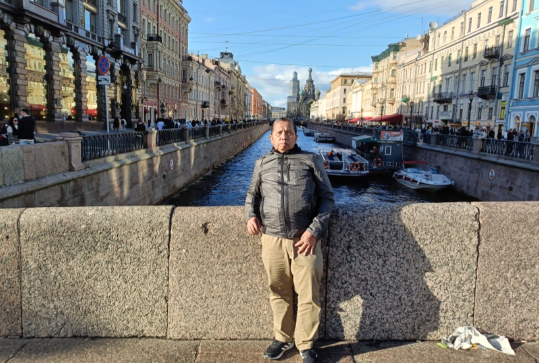 Pesta Rakyat di Nevsky Prospect, Saint Petersburg