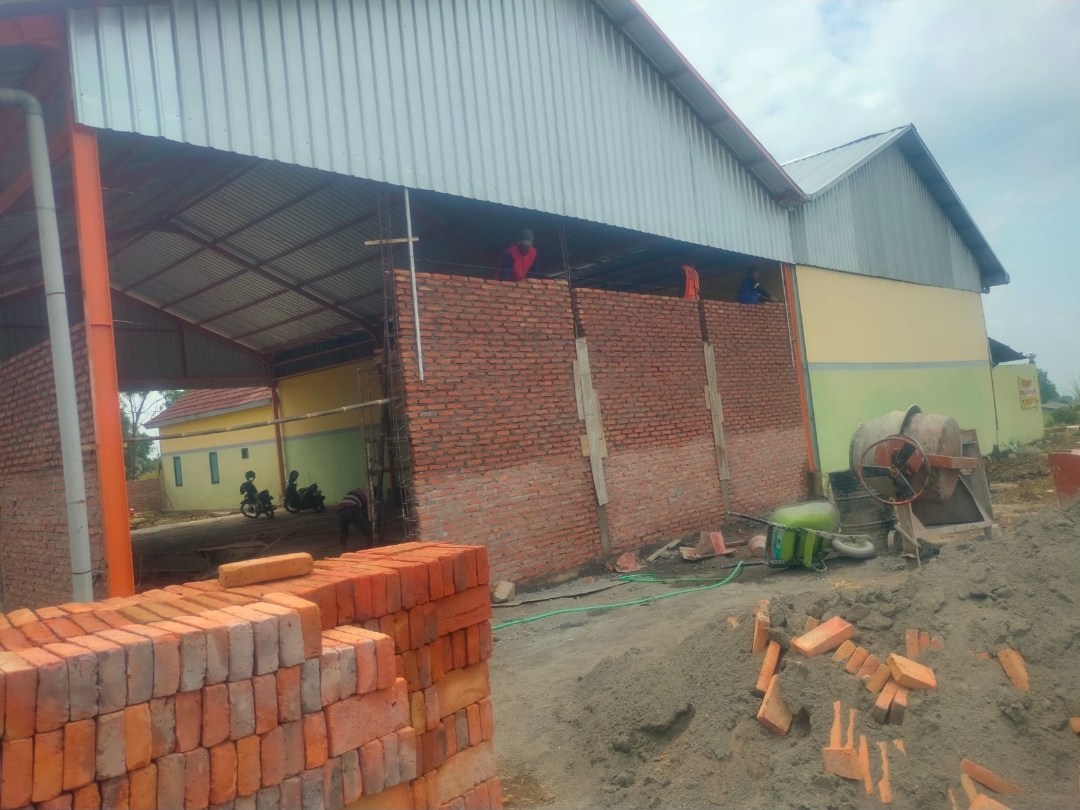 Mengurangi Volume Sampah Masuk Ke Tempat Pembuangan Akhir :  Dinas PUPR Bangun TPS3R Di Tawanganom