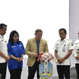 Jadi Pembicaraan dalam PKKMB UNESA, Kadindik Ajak Maba UNESA Ambil Peran dalam SDM Unggul
