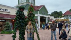 Vnukovo Outlet Village, Lapshinka, Ada Kebun Binatang dan Mainan Anak